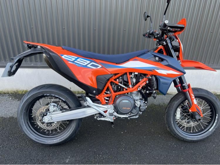 KTM 690 SMC R