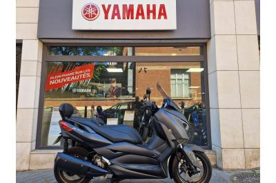 YAMAHA XMAX 300