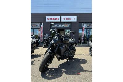 YAMAHA MT-09  Y-AMT