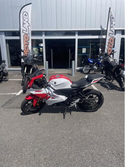 YAMAHA YZF-R125 70th ANNIVERSARY