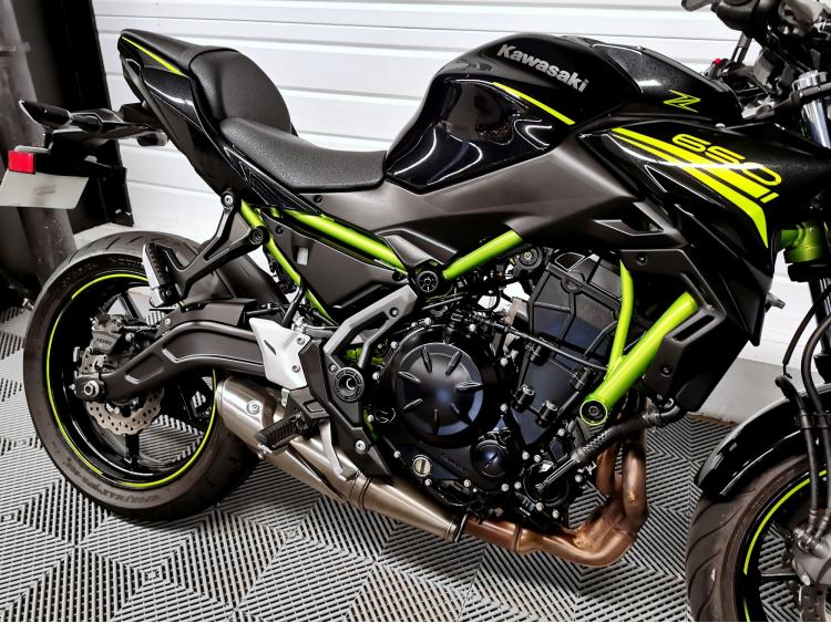 KAWASAKI Z650 Z 650 - Eligible au permis A2