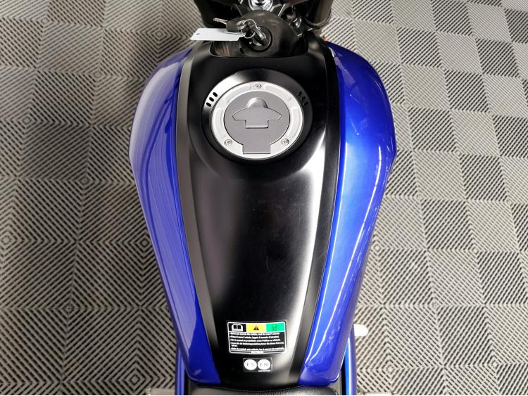 YAMAHA XSR 125 - 1ERE MAIN - XSR125