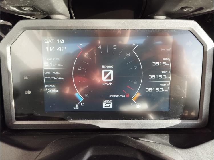 YAMAHA T-MAX 560 TECH MAX