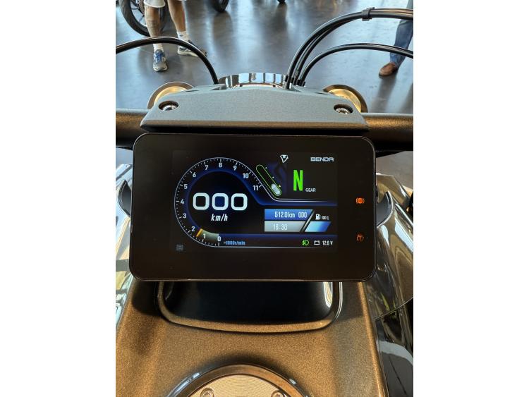 BENDA MOTOR LFC 700 PRO