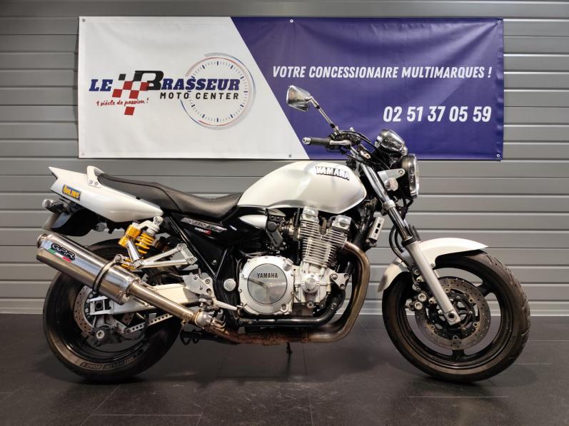 YAMAHA XJR 1300