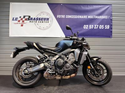YAMAHA MT-09
