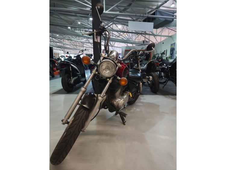 YAMAHA XV 125