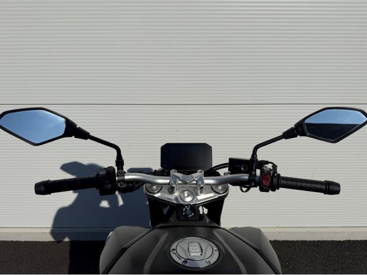 VOGE R 625