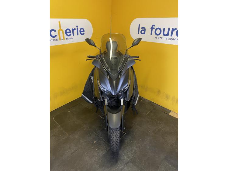YAMAHA X-MAX 125 IRON MAX