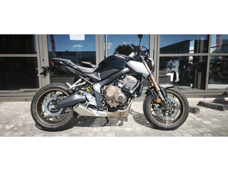 HONDA CB 650 R