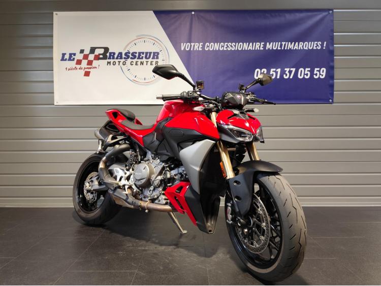 DUCATI STREETFIGHTER V2 A2