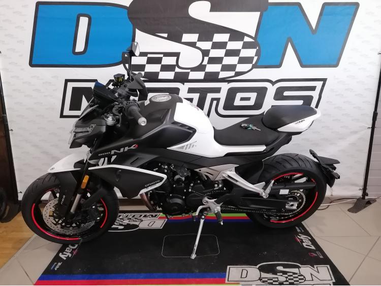 CF MOTO 800 NK Advanced 2025 pour 156.21€/mois chez DSN MOTOS 33