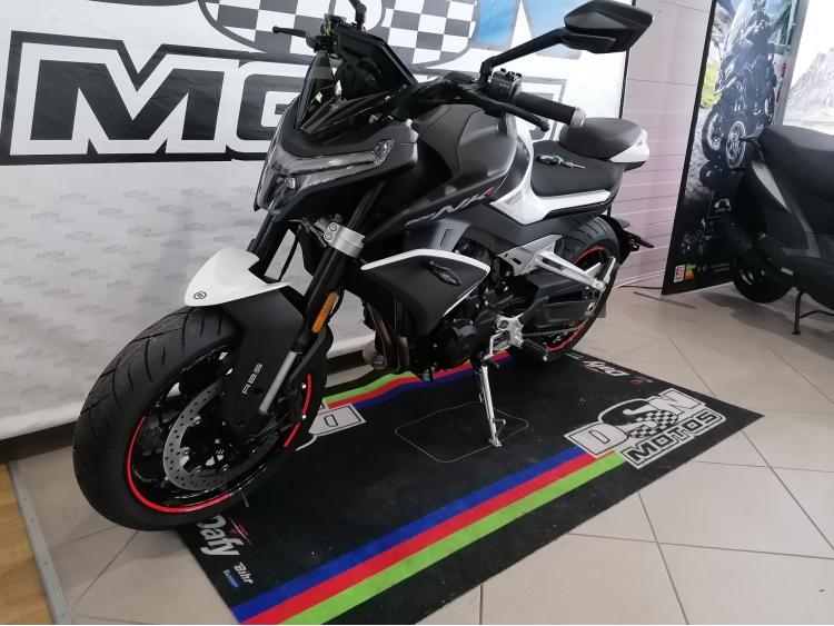 CF MOTO 800 NK Advanced 2025 pour 156.21€/mois chez DSN MOTOS 33