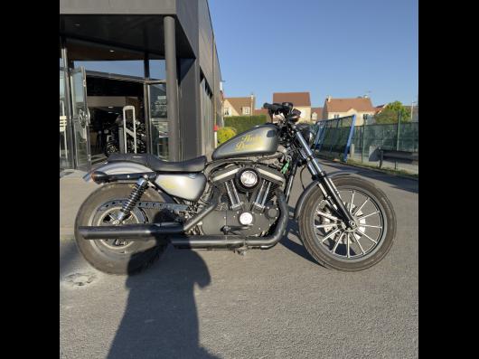 HARLEY-DAVIDSON SPORTSTER 883