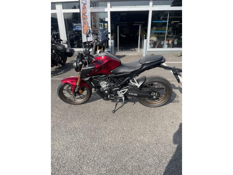 HONDA CB 125 R