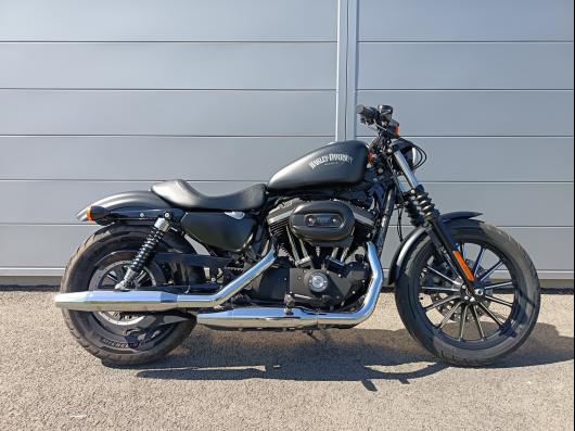 HARLEY-DAVIDSON SPORTSTER IRON 883