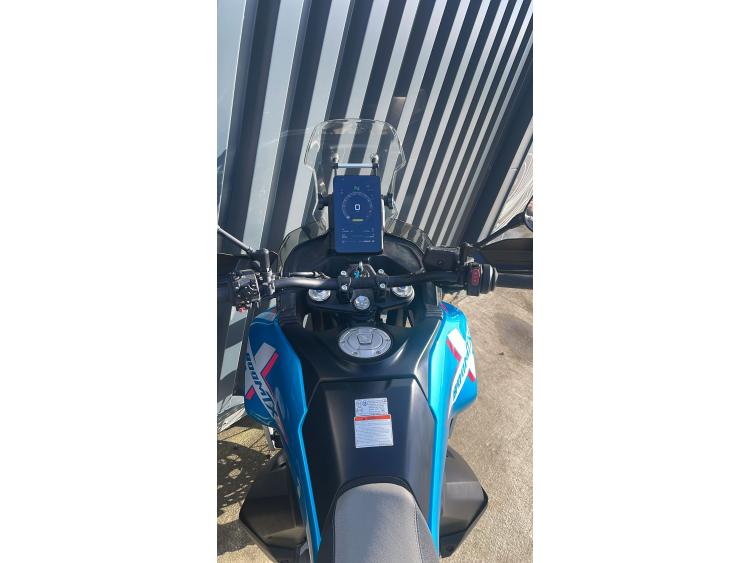 CF MOTO MT 800 X