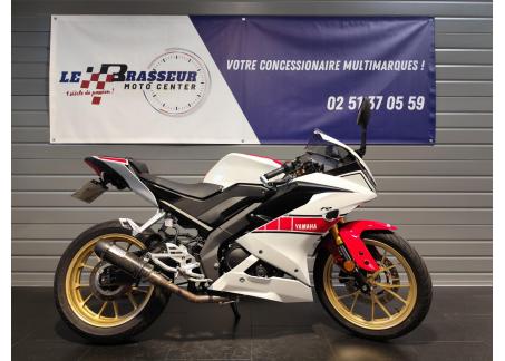 YAMAHA YZF-R 125 ABS A1