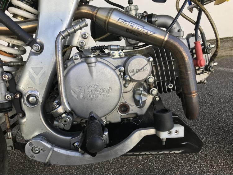 YCF 150 SUPERMOTARD