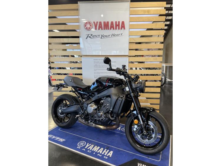 YAMAHA XSR 900