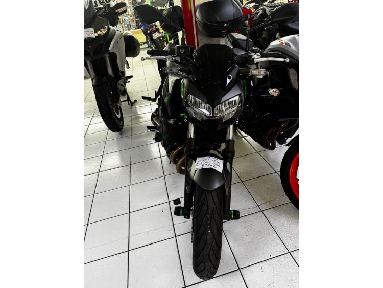 KAWASAKI Z 650 (47.5CV)
