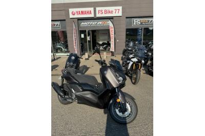 YAMAHA XMAX 125 TECH MAX