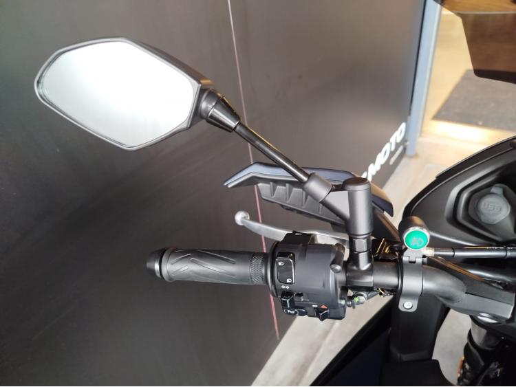 YAMAHA TRACER 7 GT + EQUIPEMENTS