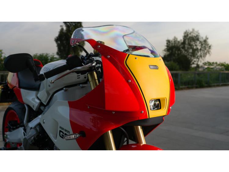 YAMAHA XSR 900 GP