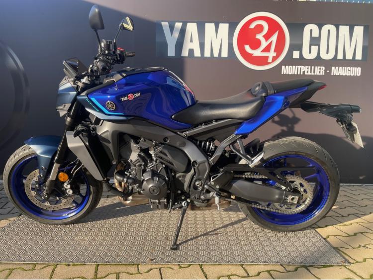 YAMAHA MT-09  Y-AMT