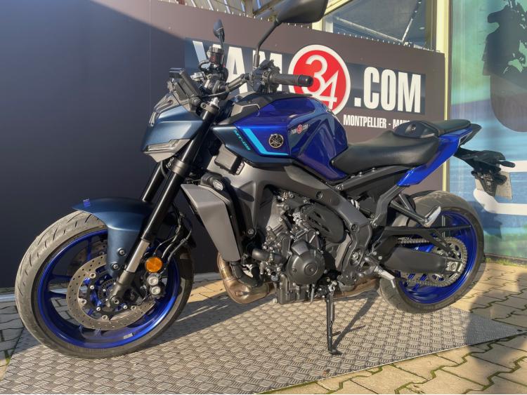 YAMAHA MT-09  Y-AMT