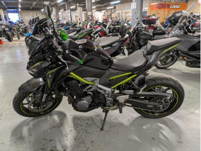 KAWASAKI Z 900