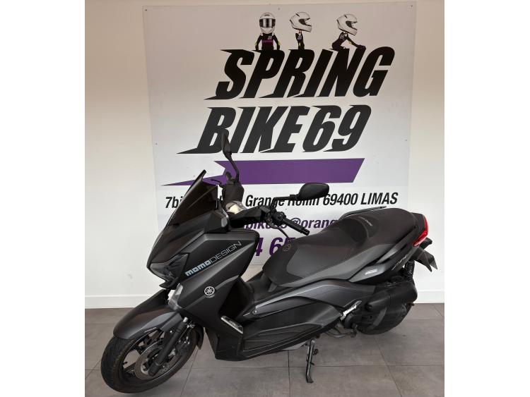 YAMAHA X-MAX 125 MOMO DESIGN