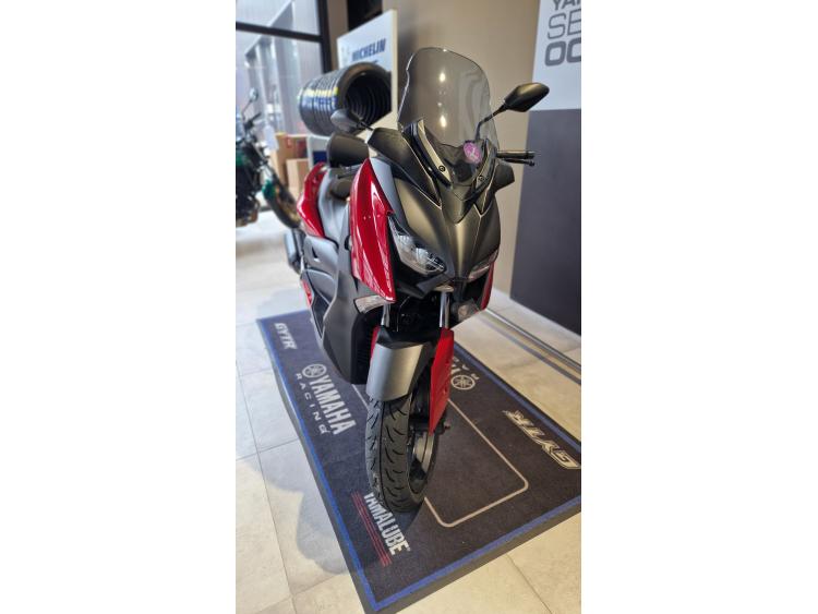 YAMAHA XMAX 125 garantie 12 mois