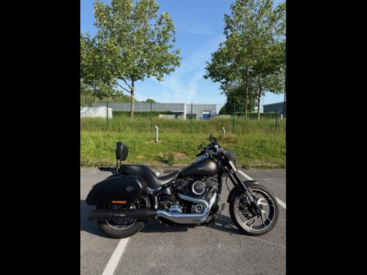 HARLEY-DAVIDSON SOFTAIL SPORT GLIDE 1745