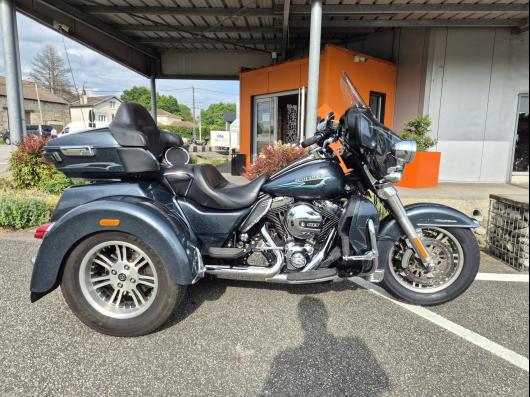 HARLEY-DAVIDSON TRIKE TRI GLIDE 1690 ULTRA