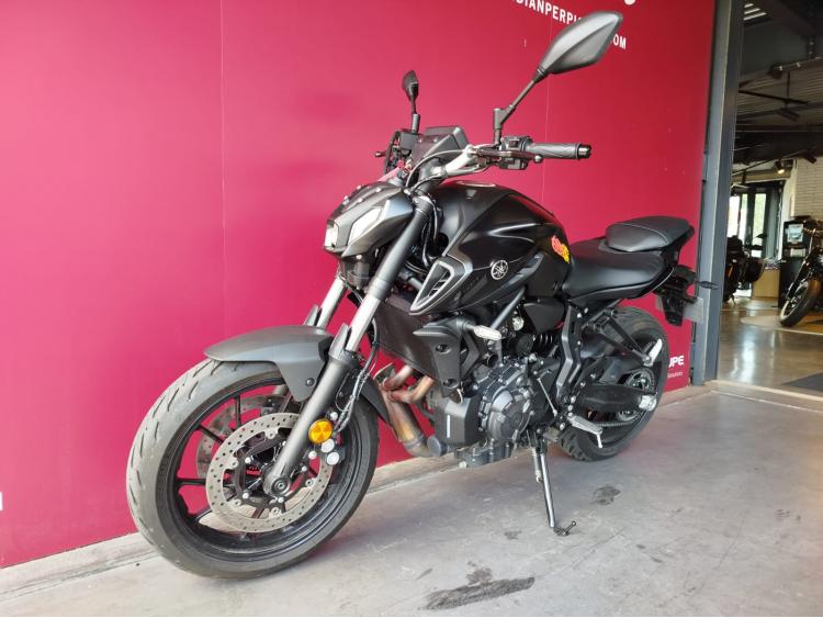YAMAHA MT-07 (47.5CV)