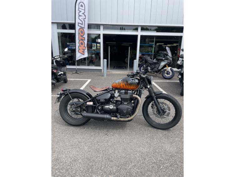 TRIUMPH Bonneville Bobber 1200