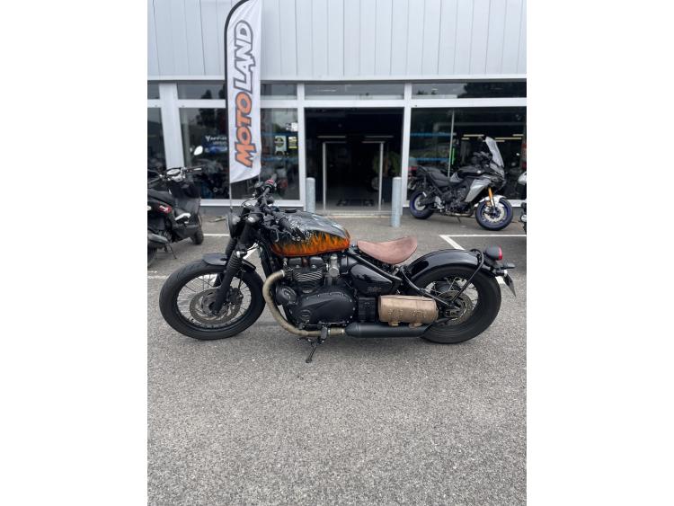 TRIUMPH Bonneville Bobber 1200