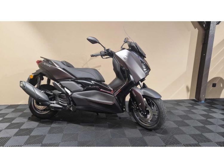 YAMAHA XMAX 125 TECH MAX