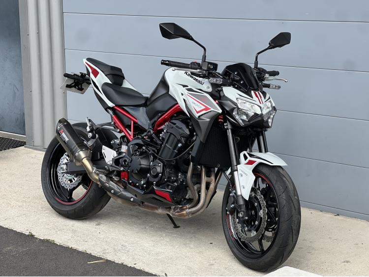 KAWASAKI Z 900