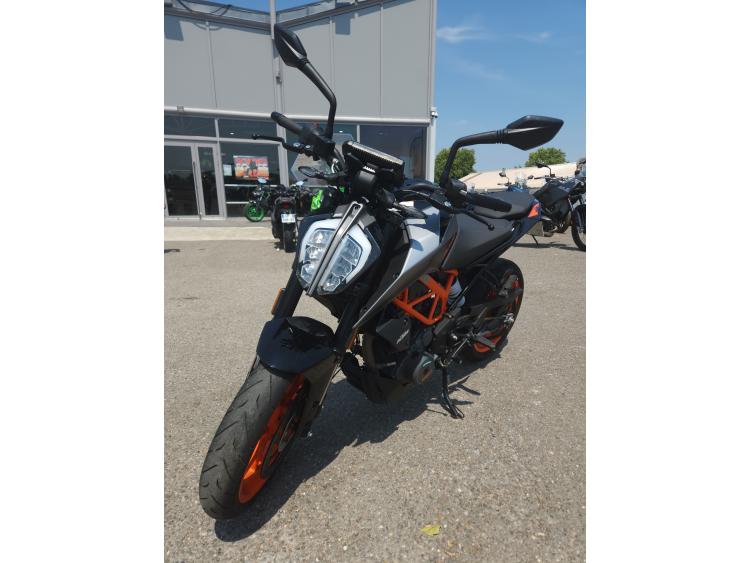 KTM 390 DUKE ABS