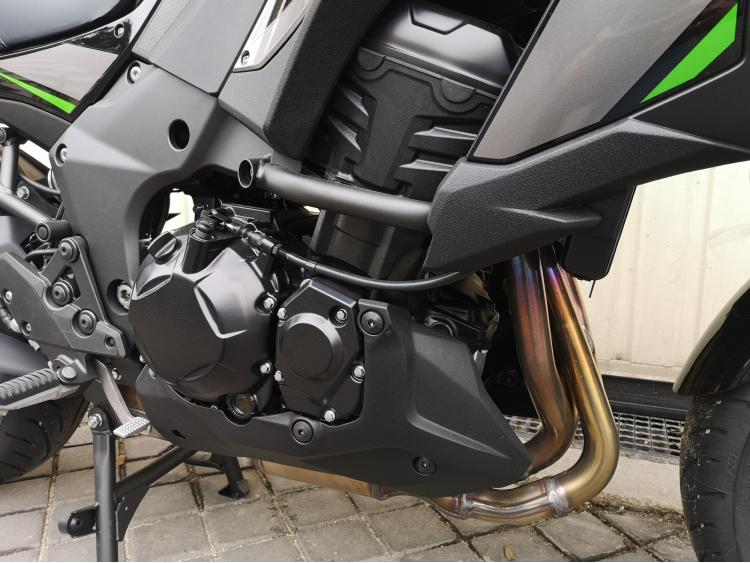 KAWASAKI VERSYS 1100 SE 