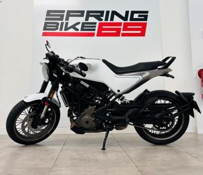 HUSQVARNA SVARTPILEN 401