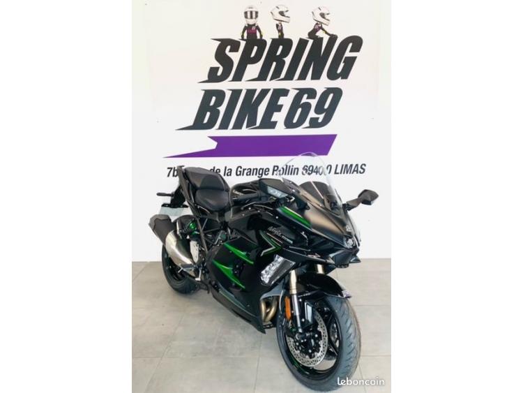 KAWASAKI Ninja H2 SX