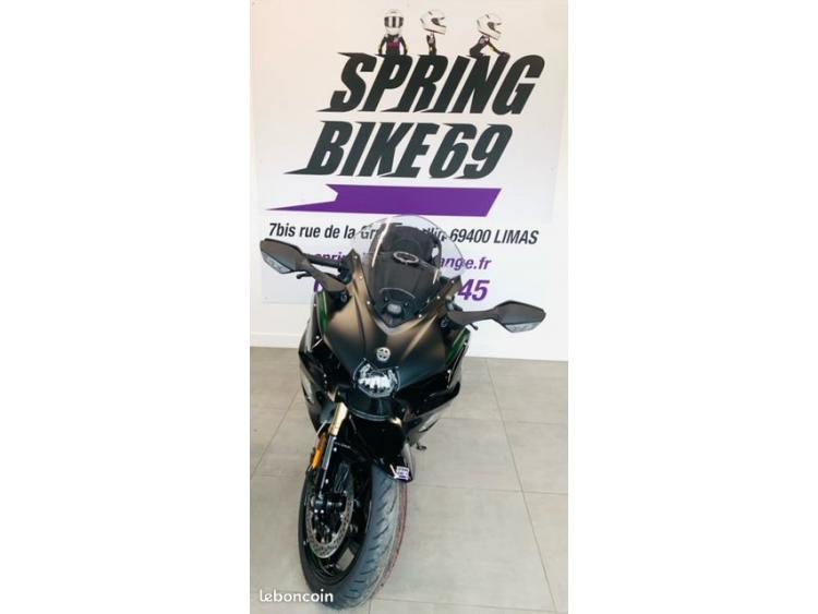 KAWASAKI Ninja H2 SX