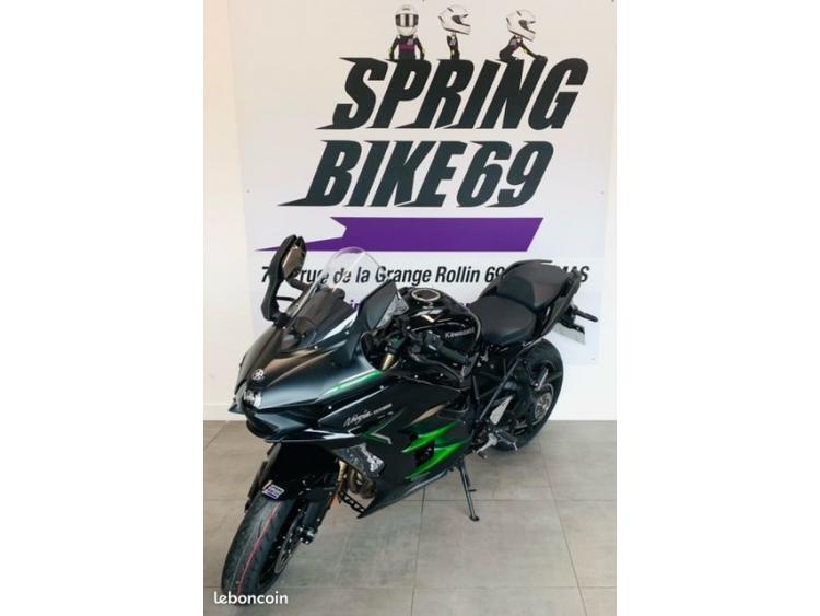 KAWASAKI Ninja H2 SX