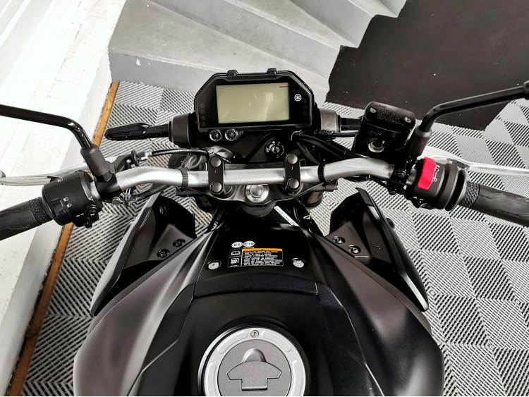 YAMAHA MT-03 MT03 - ELIGIBLE AU PERMIS A2 - 1ERE MAIN
