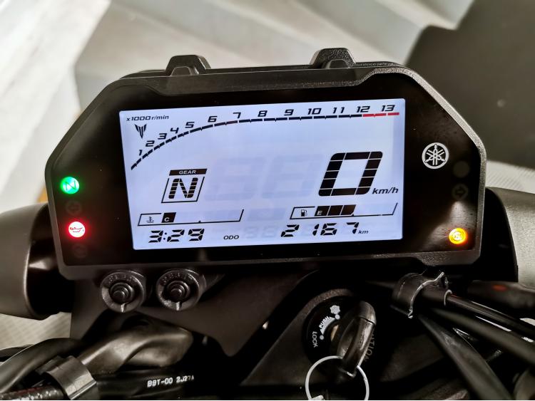 YAMAHA MT-03 MT03 - ELIGIBLE AU PERMIS A2 - 1ERE MAIN