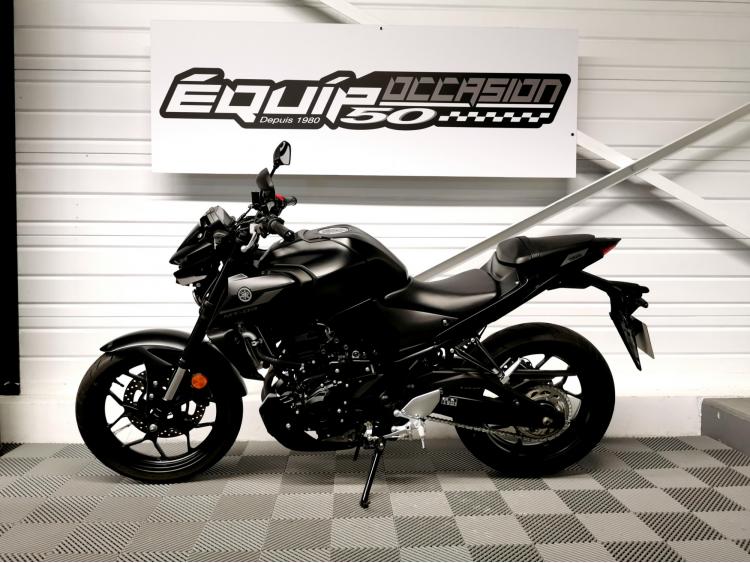 YAMAHA MT-03 MT03 - ELIGIBLE AU PERMIS A2 - 1ERE MAIN