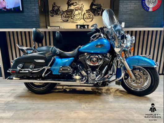 HARLEY-DAVIDSON TOURING ROAD KING 1688 CLASSIC